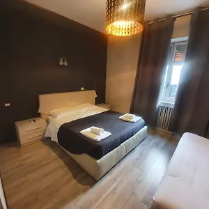 2* Maison d'hôtes Sira House