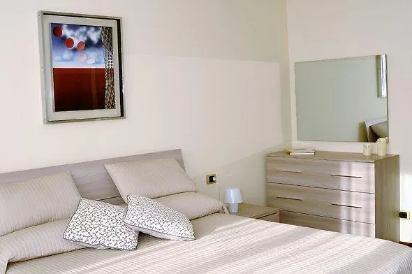 B&B Zara Milan 2*,  Italy